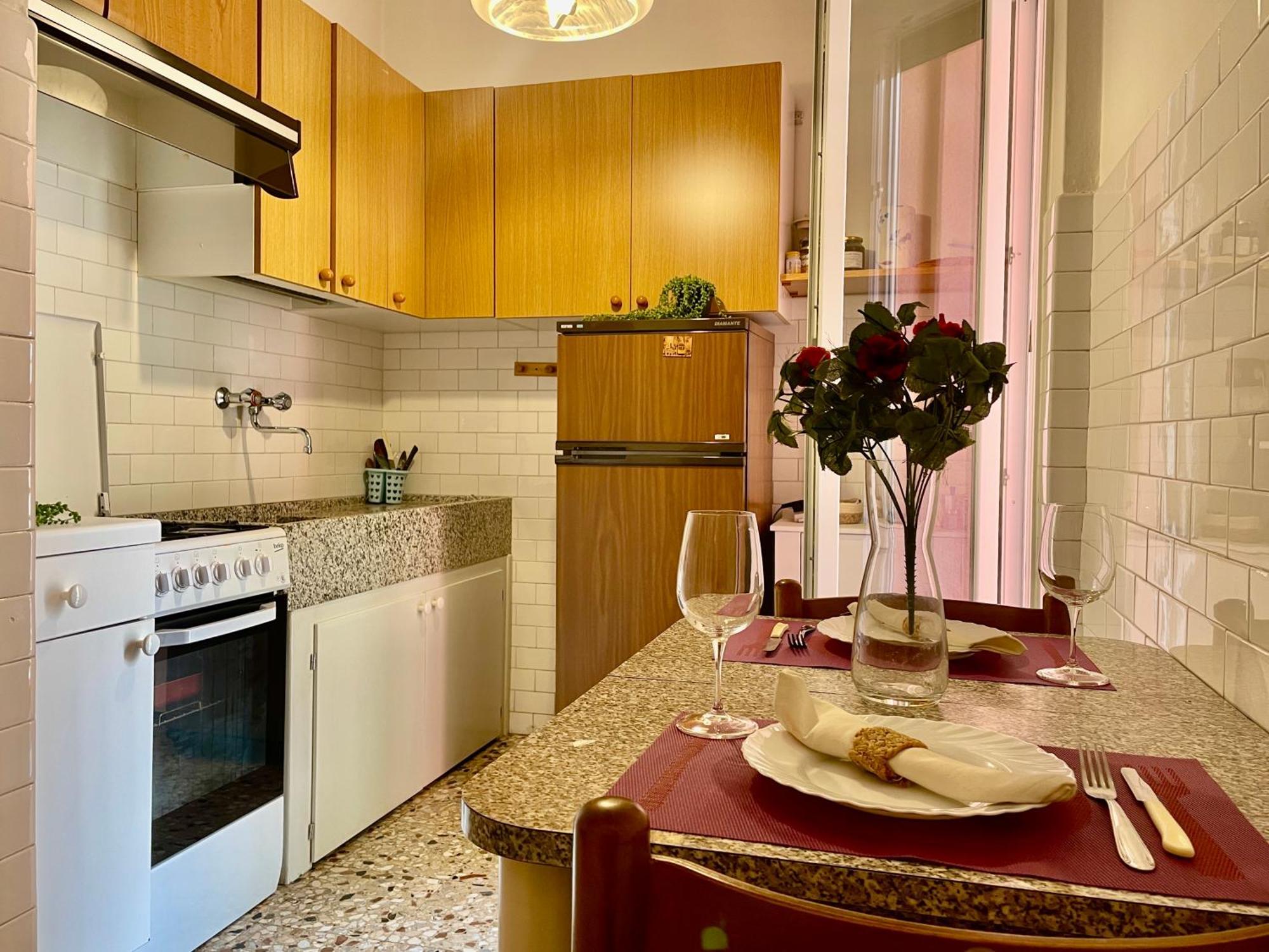 Finalborgo Two Flat With Terrace And Free Parking